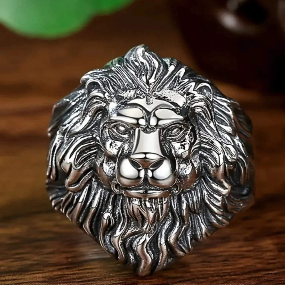 Lion's Head Ring